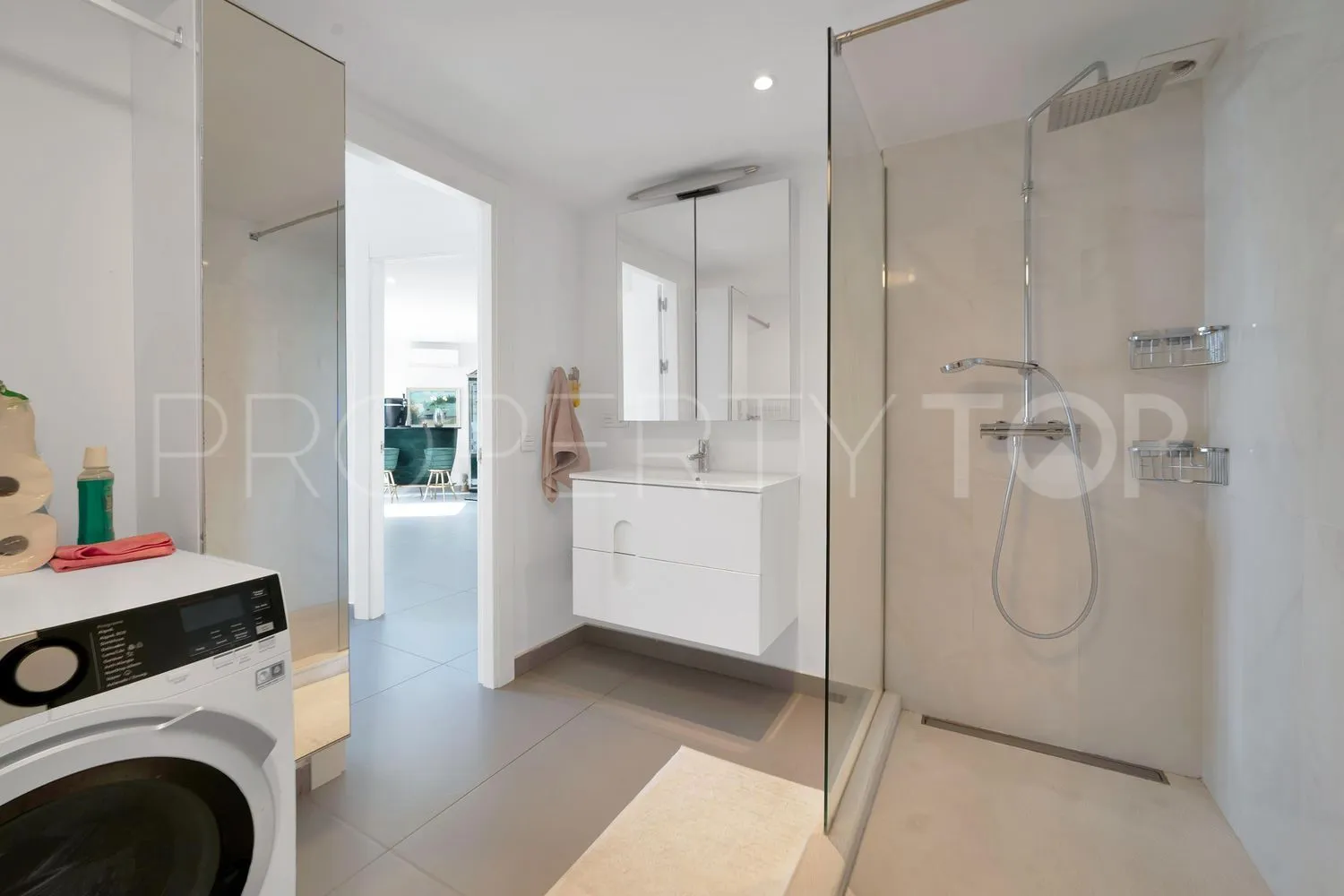 Playa Bajadilla - Puertos, piso de 2 dormitorios en venta