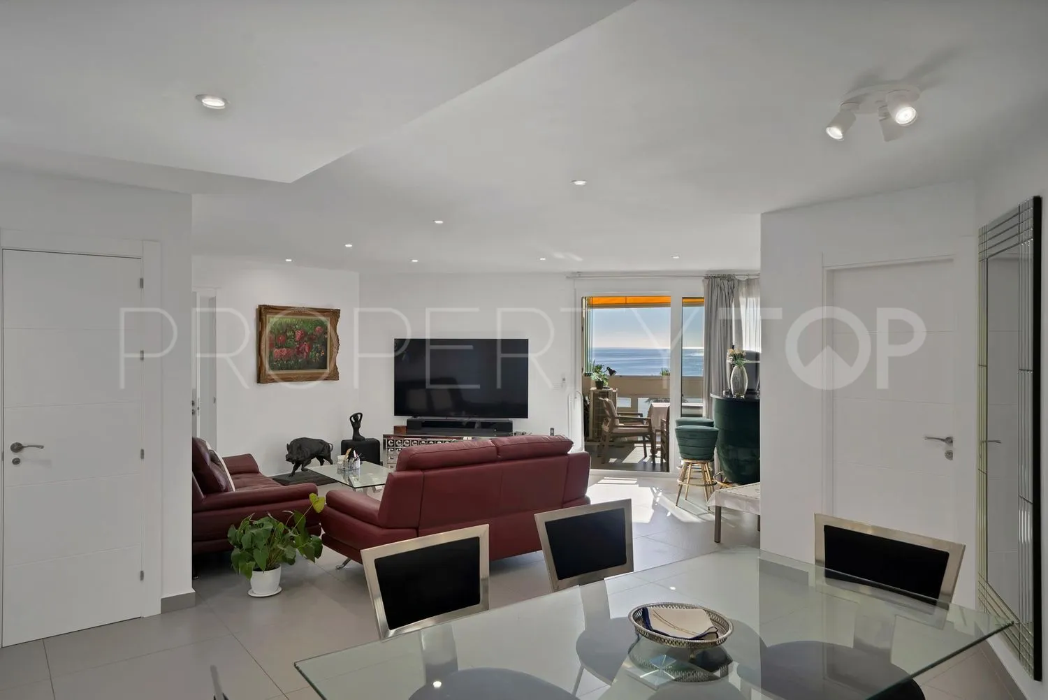 Playa Bajadilla - Puertos, piso de 2 dormitorios en venta