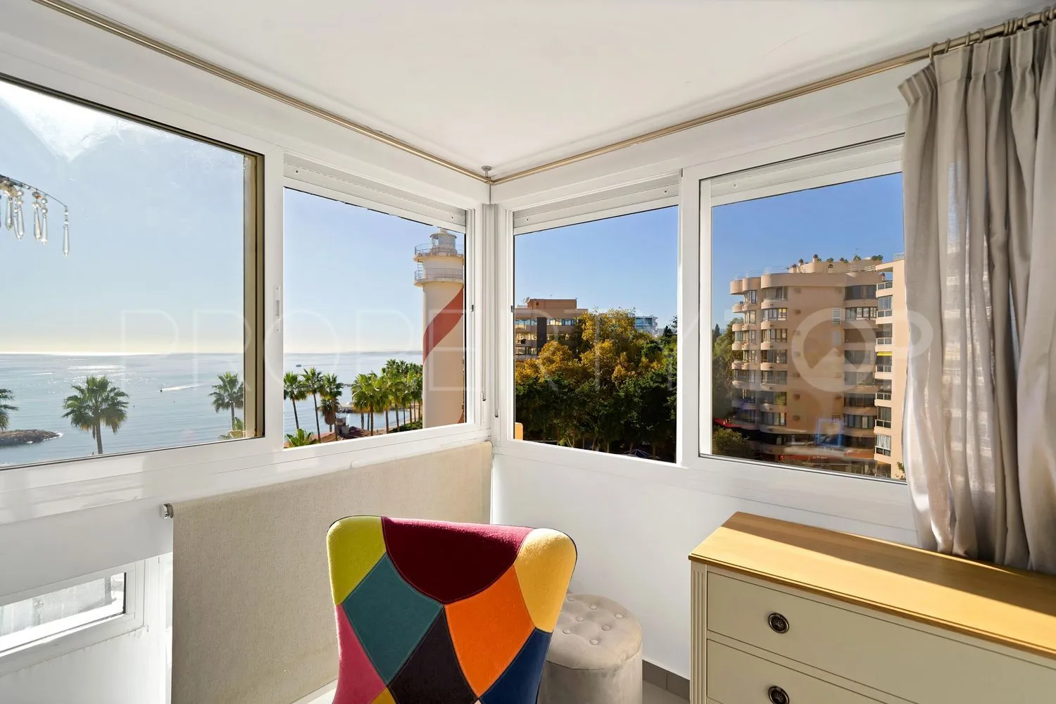 Playa Bajadilla - Puertos, piso de 2 dormitorios en venta