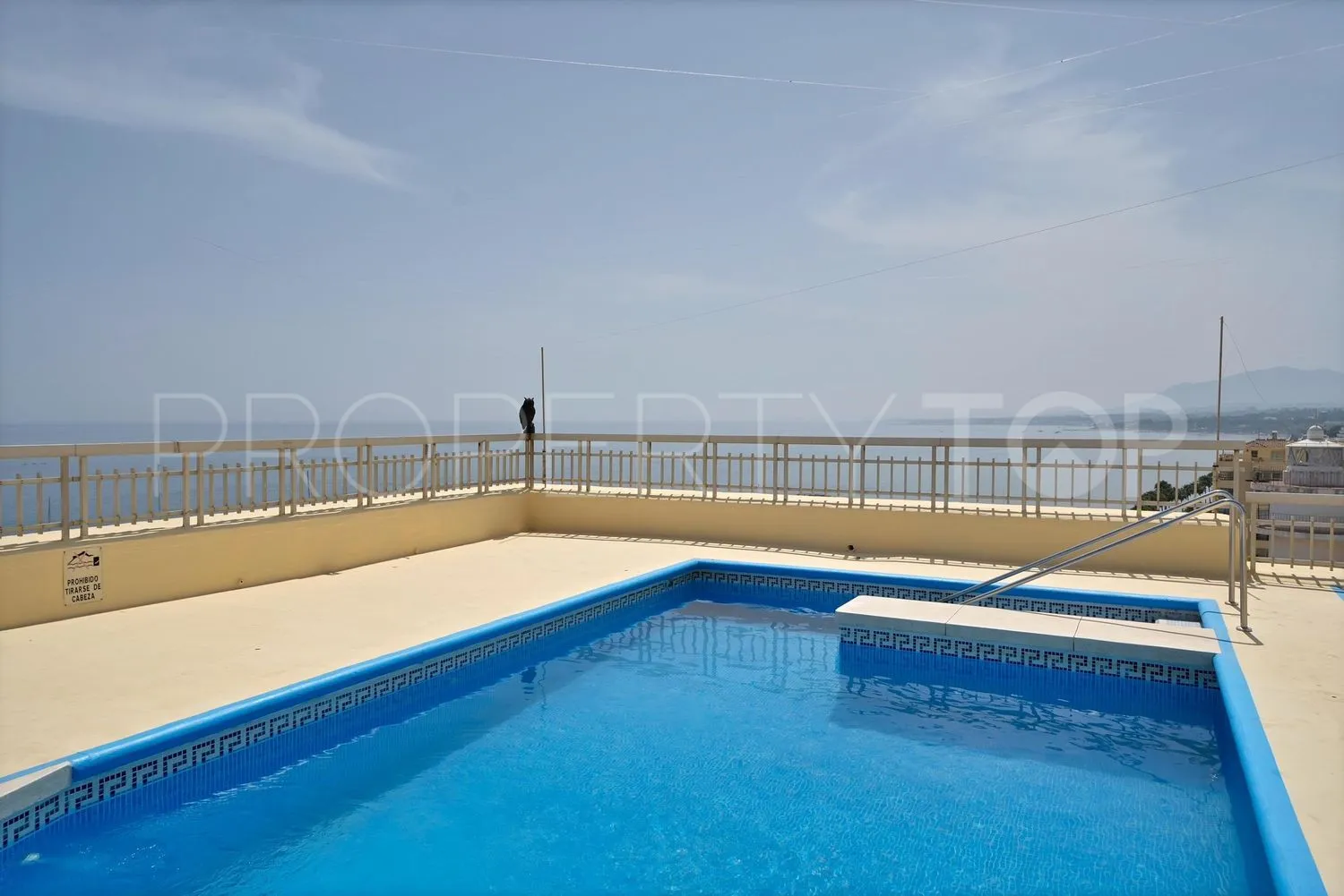 Playa Bajadilla - Puertos, piso de 2 dormitorios en venta