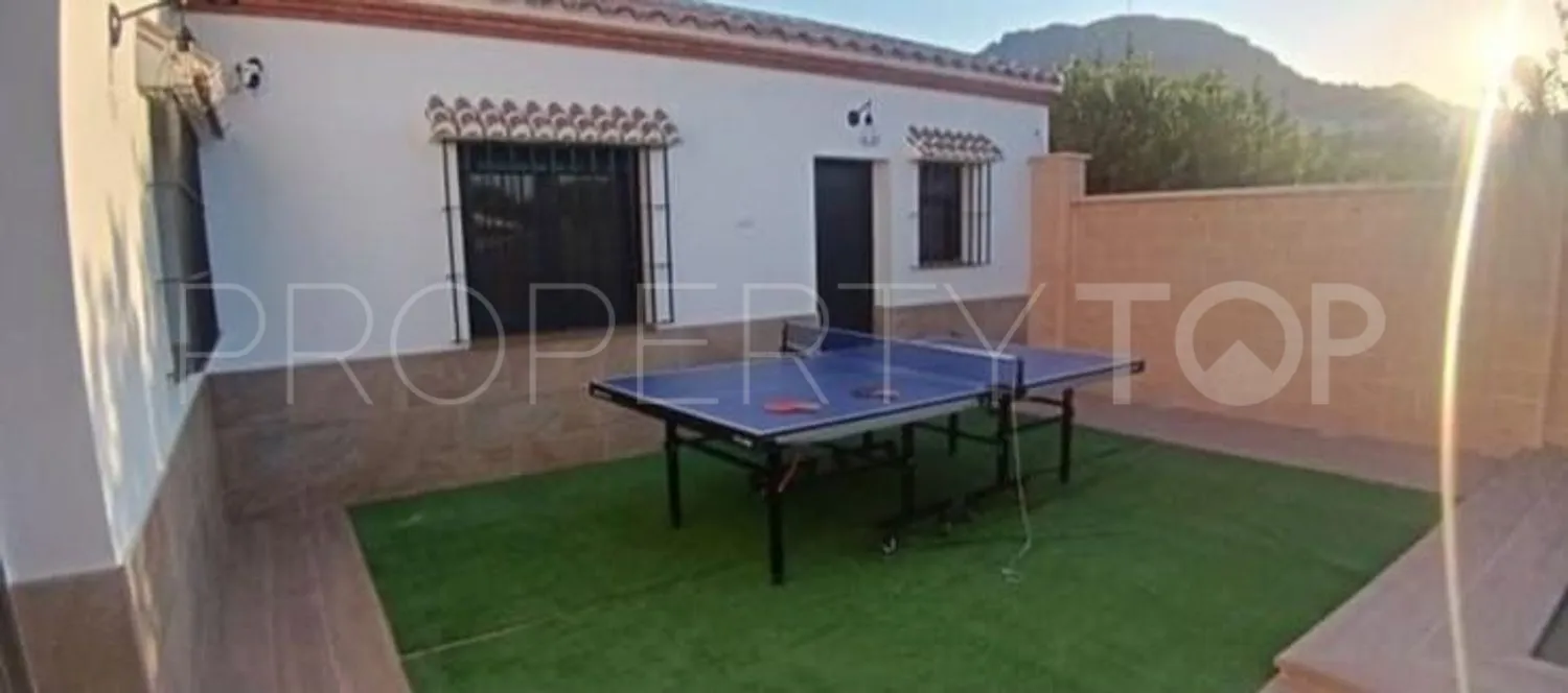 Plot for sale in Alora