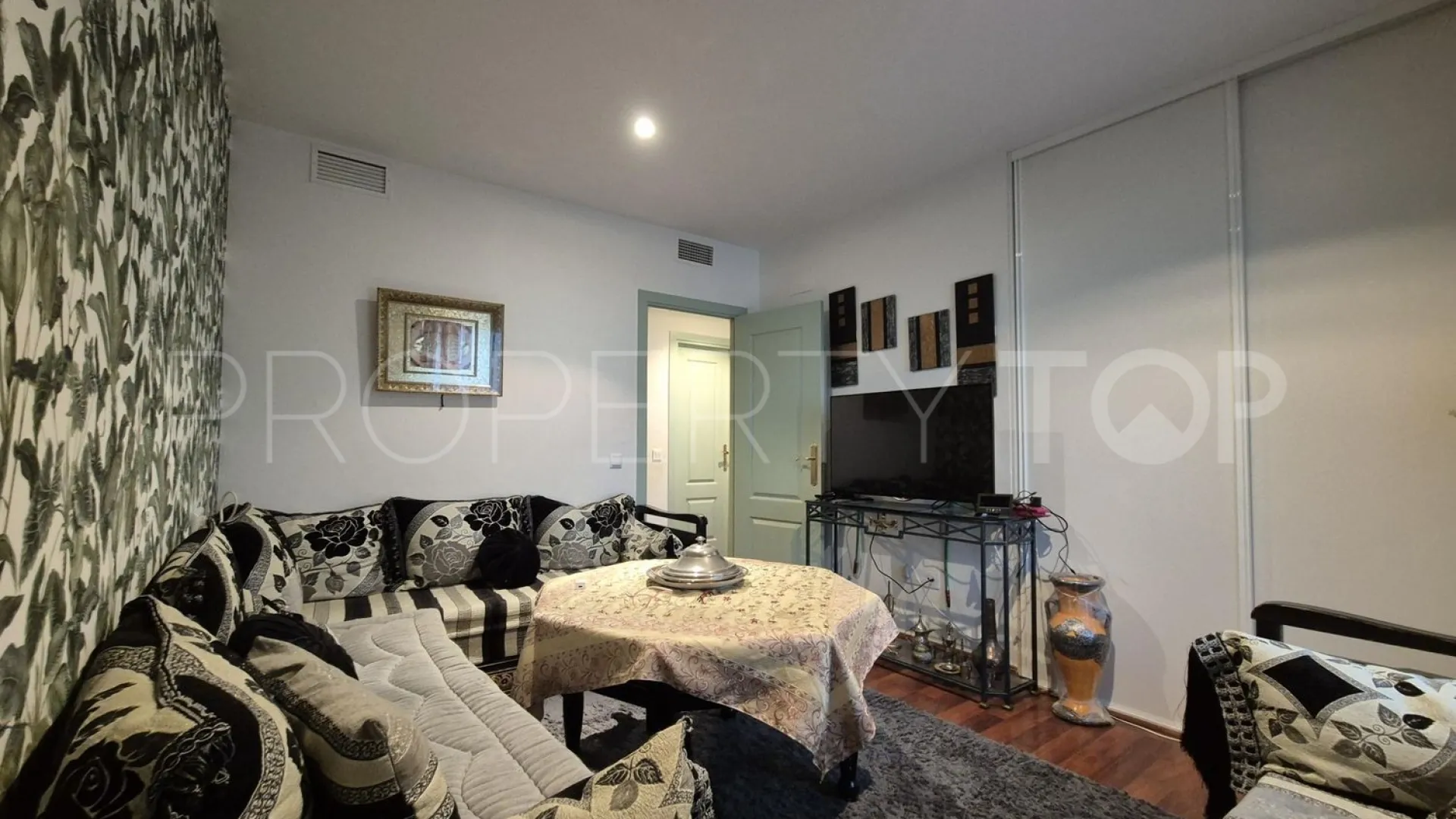 Buy Mijas Pueblo 2 bedrooms flat