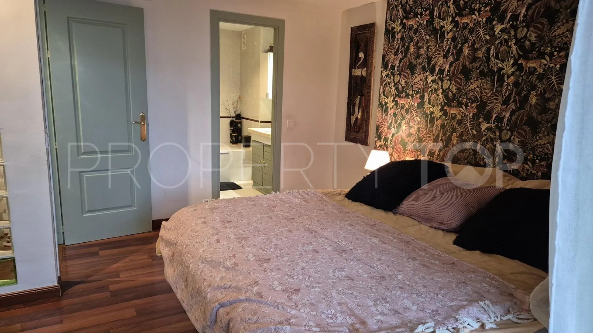 Buy Mijas Pueblo 2 bedrooms flat