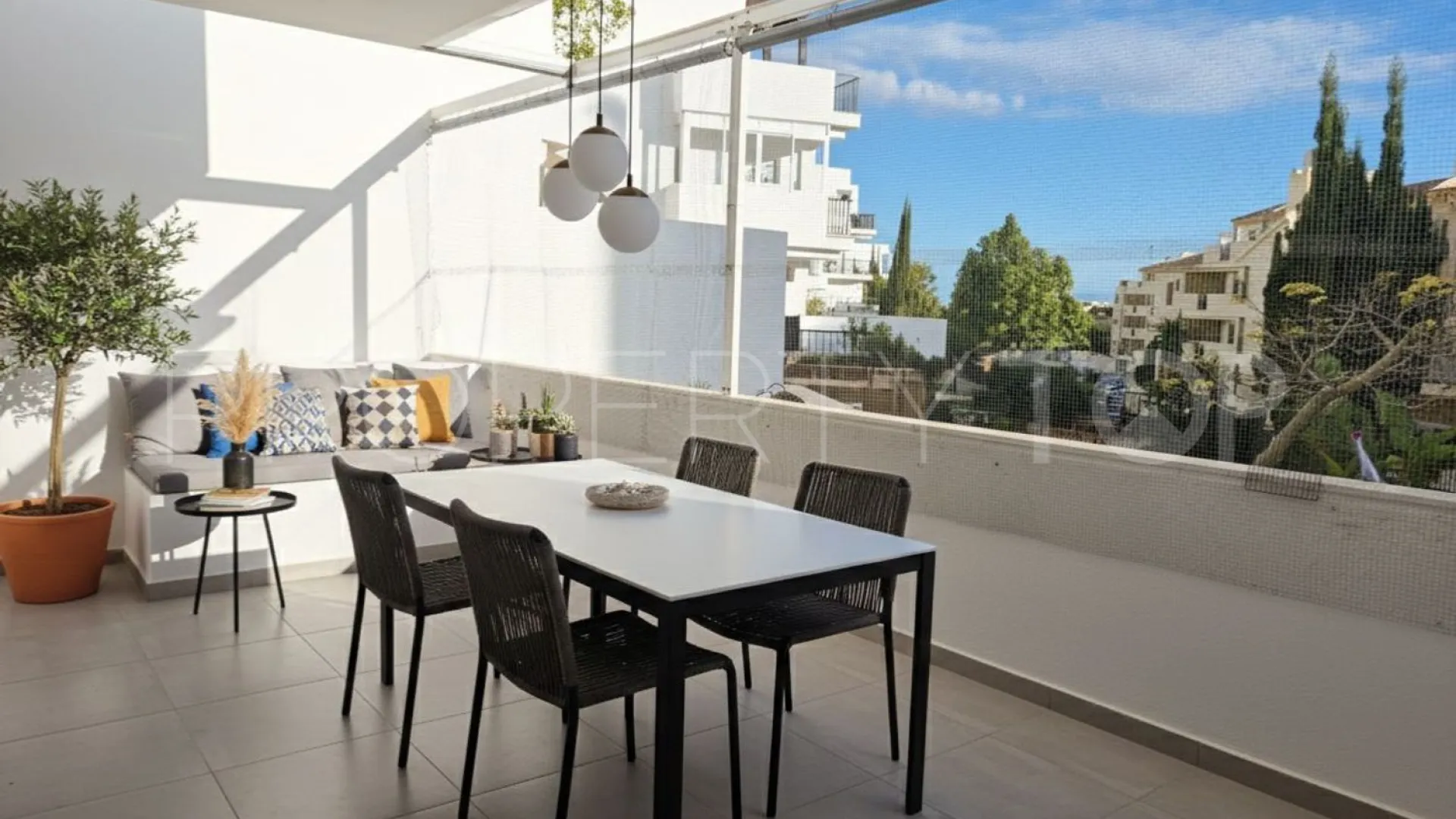 Buy Mijas Pueblo 2 bedrooms flat