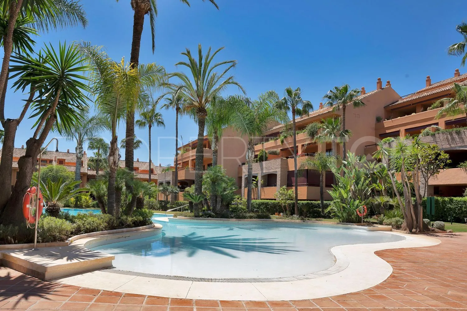 3 bedrooms Bahia de Marbella flat for sale