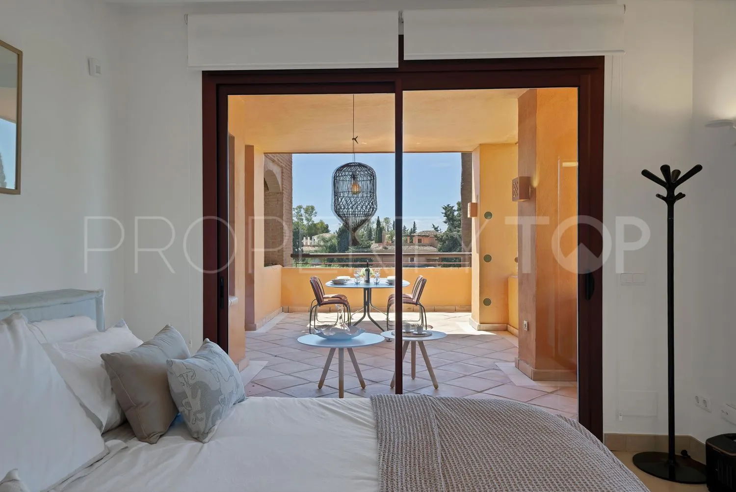 3 bedrooms Bahia de Marbella flat for sale
