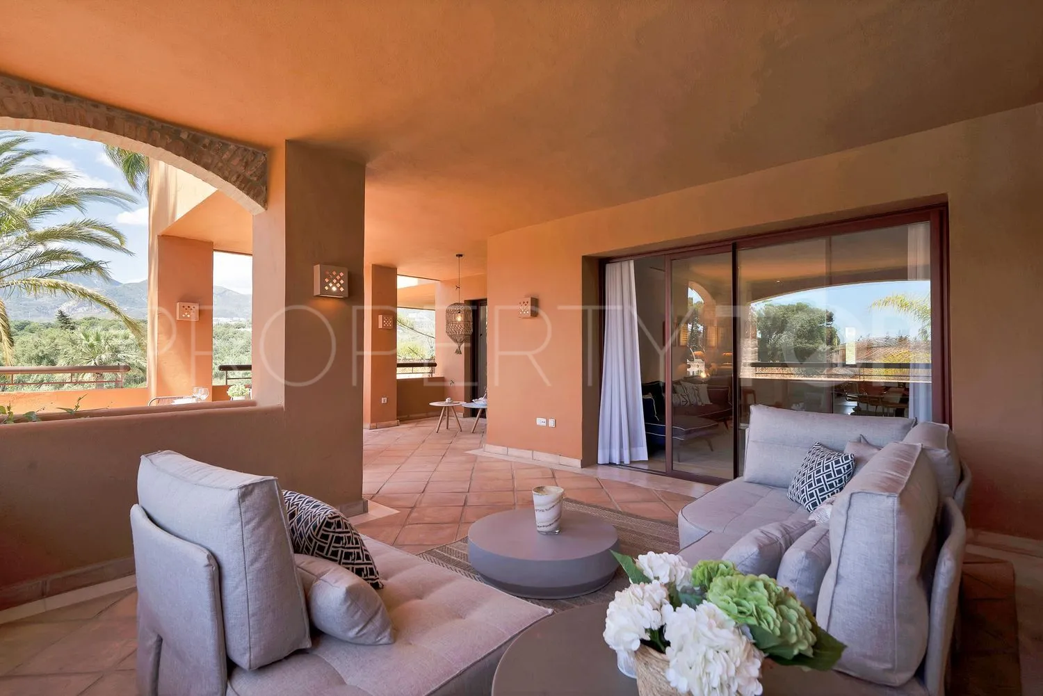 3 bedrooms Bahia de Marbella flat for sale