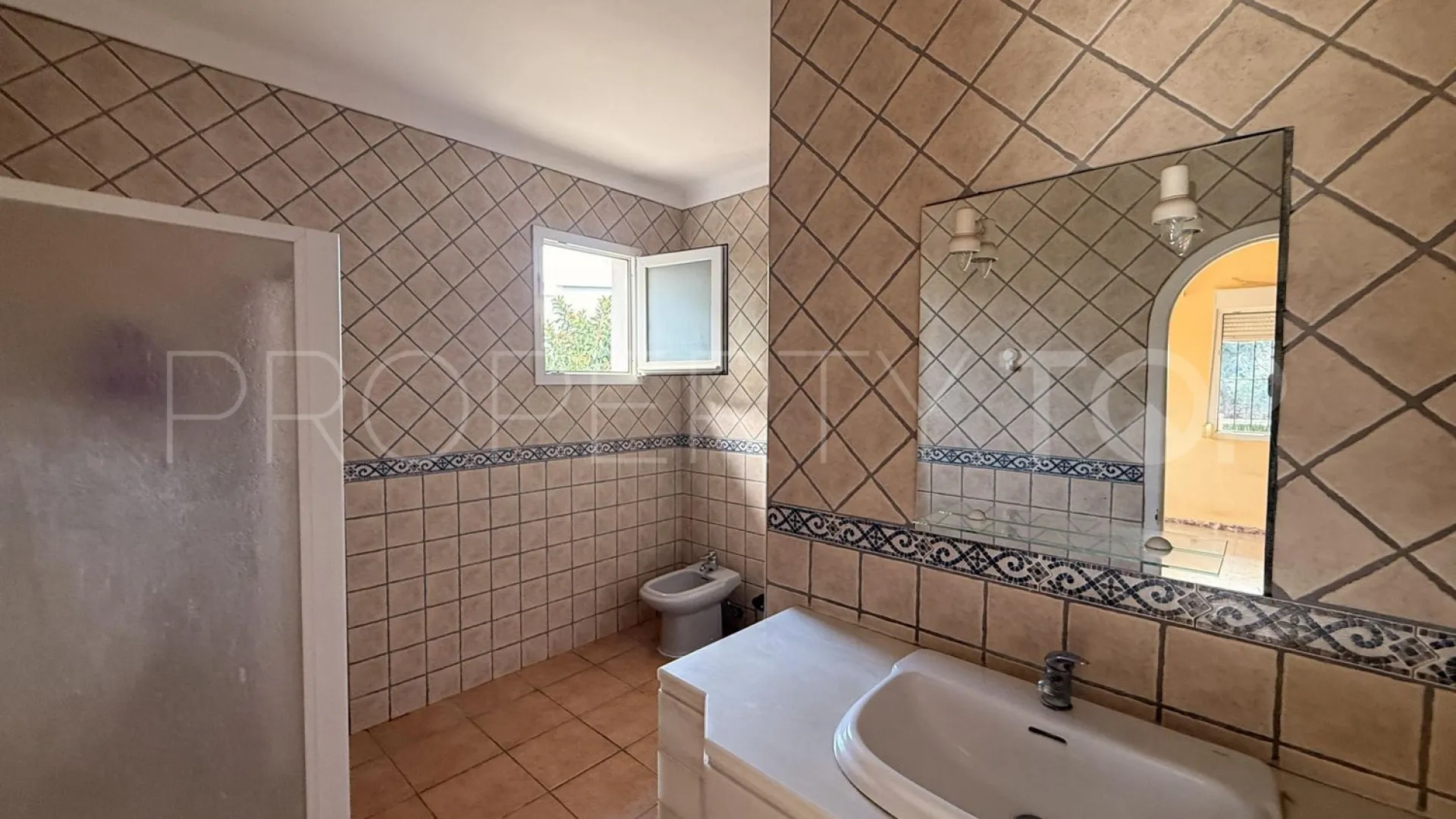 Los Manantiales, casa en venta