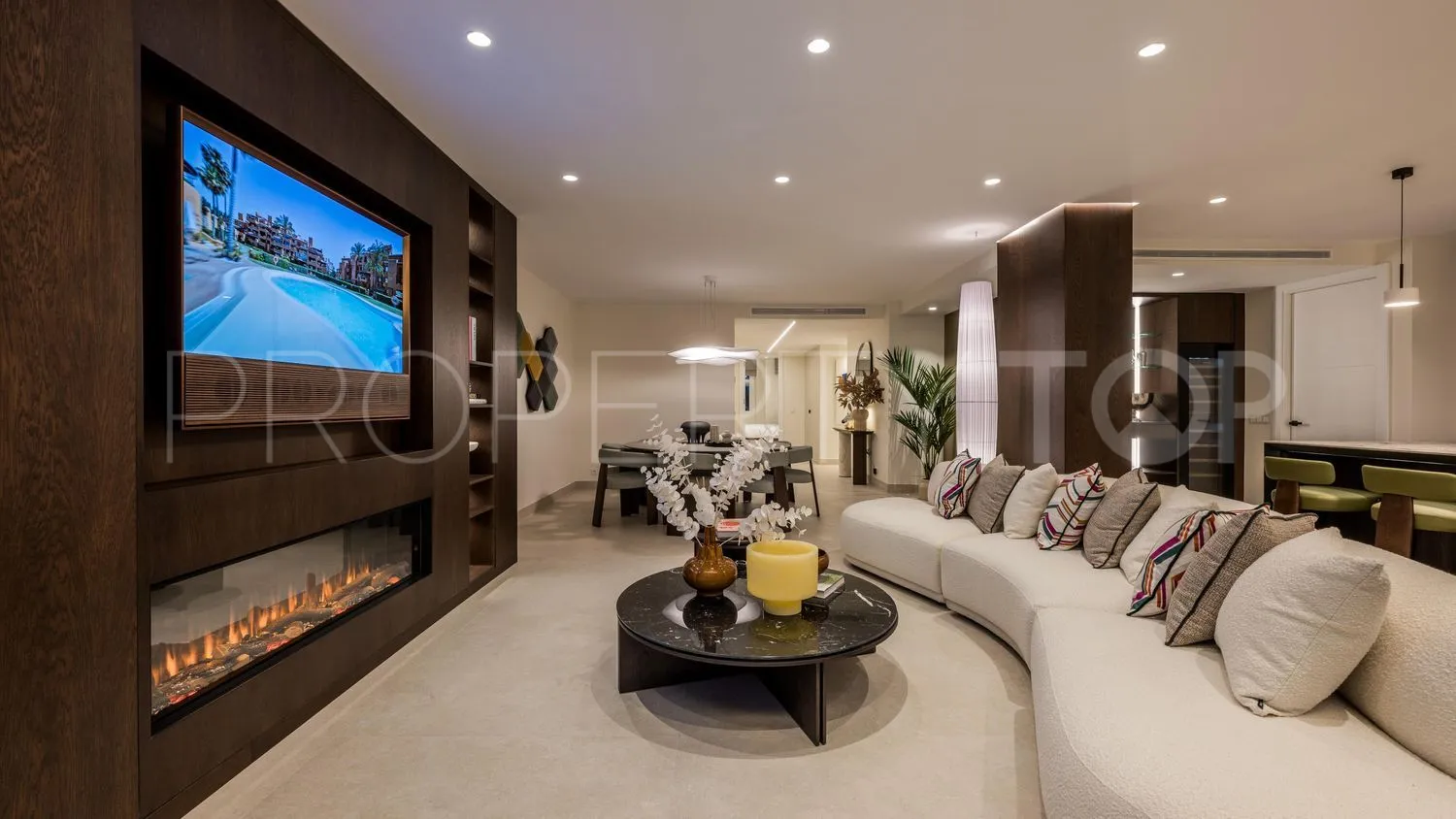 3 bedrooms flat in Los Monteros for sale