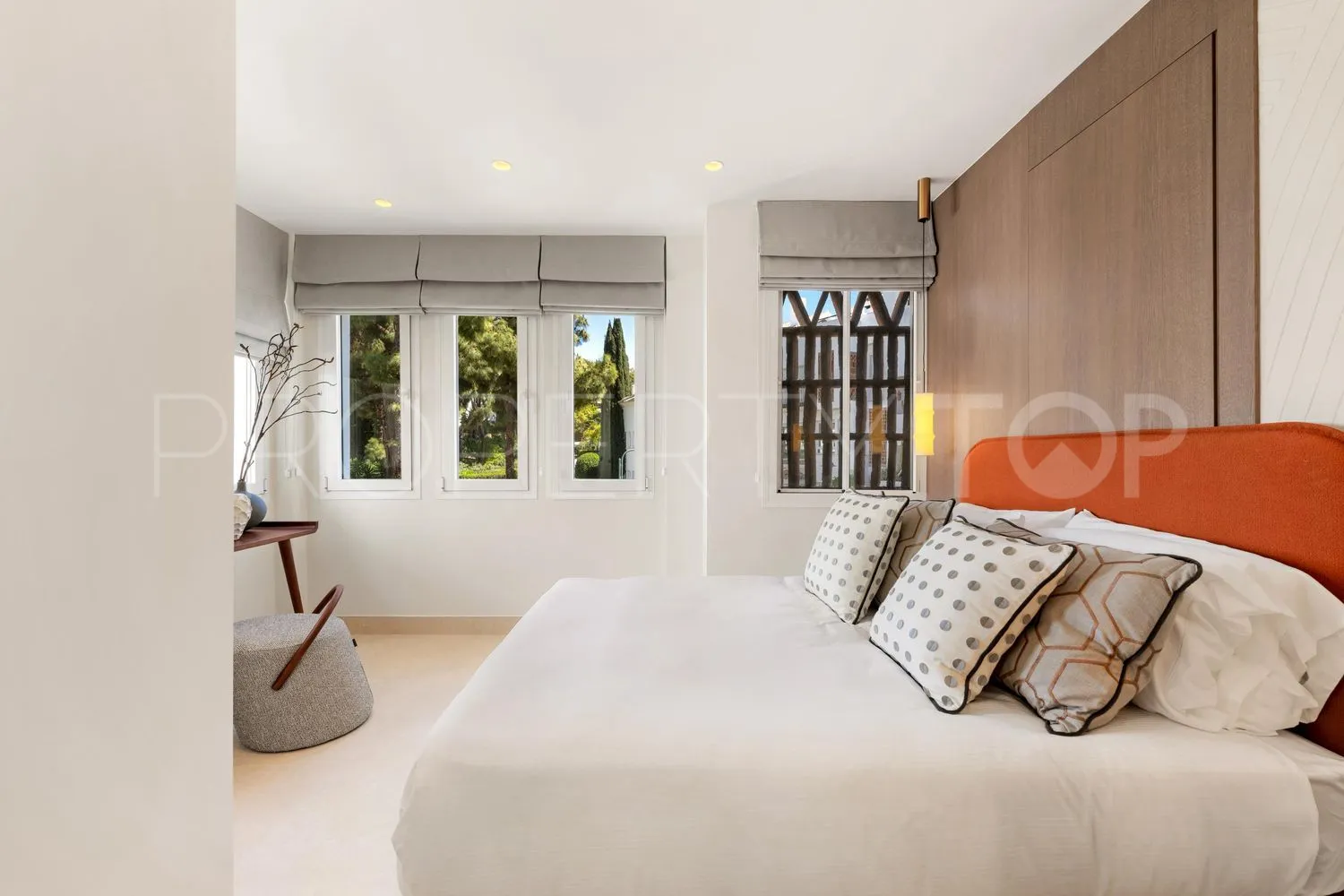 3 bedrooms flat in Los Monteros for sale
