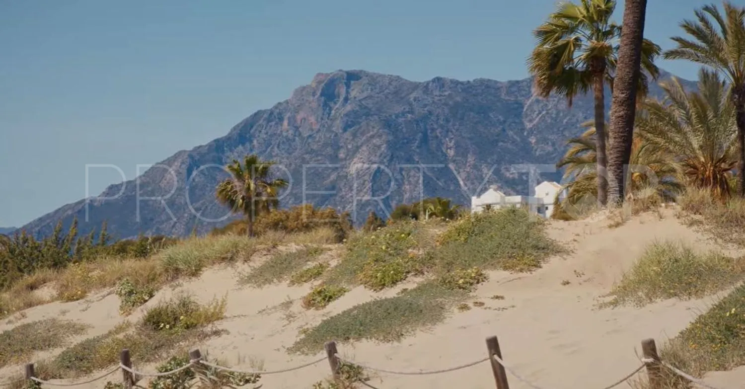 Los Monteros, piso en venta de 3 dormitorios