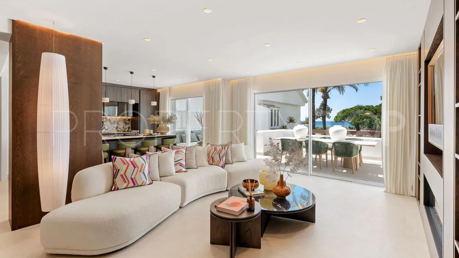 3 bedrooms flat in Los Monteros for sale