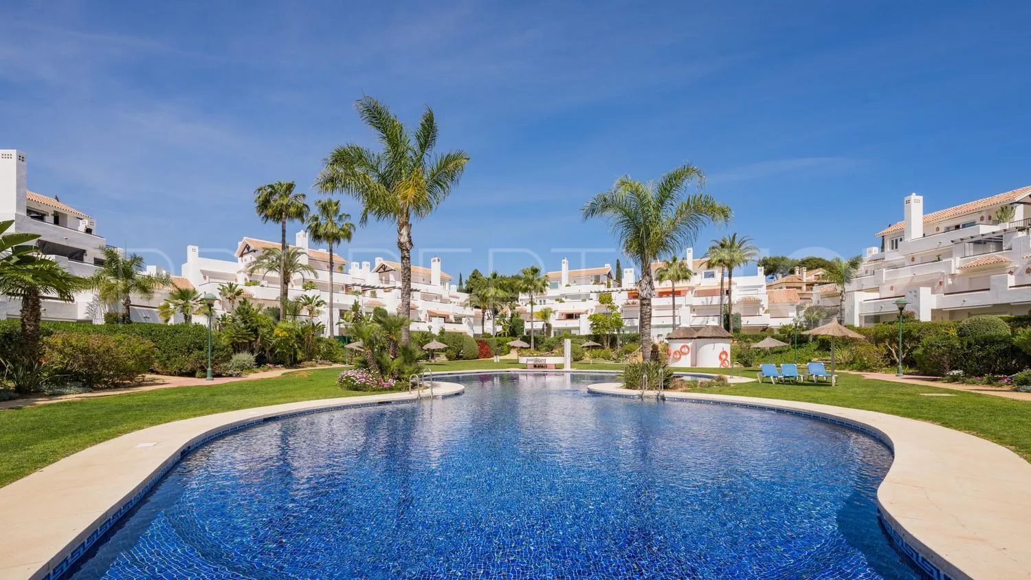 Los Monteros, piso en venta de 3 dormitorios
