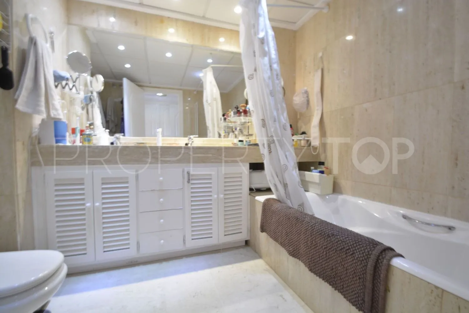 Piso a la venta en Elviria