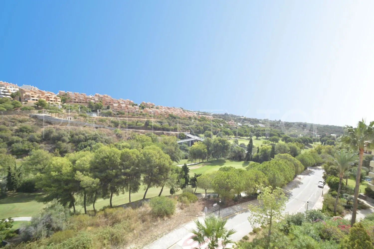 Piso a la venta en Elviria