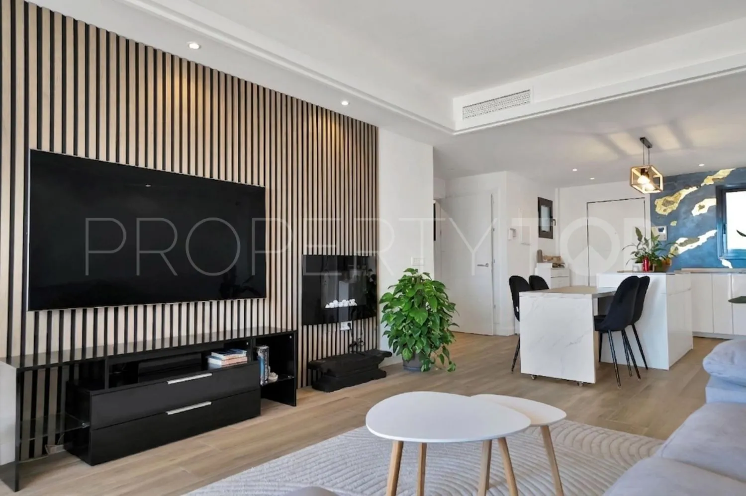 Bahia de Casares, piso con 2 dormitorios en venta