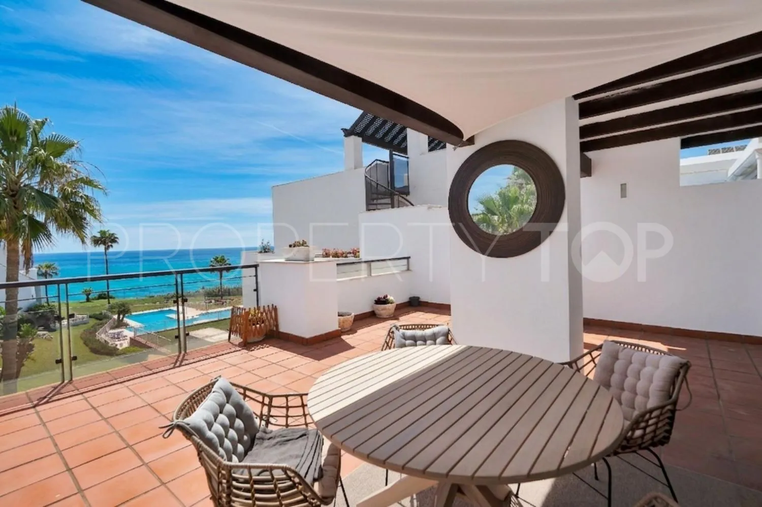 Bahia de Casares, piso con 2 dormitorios en venta