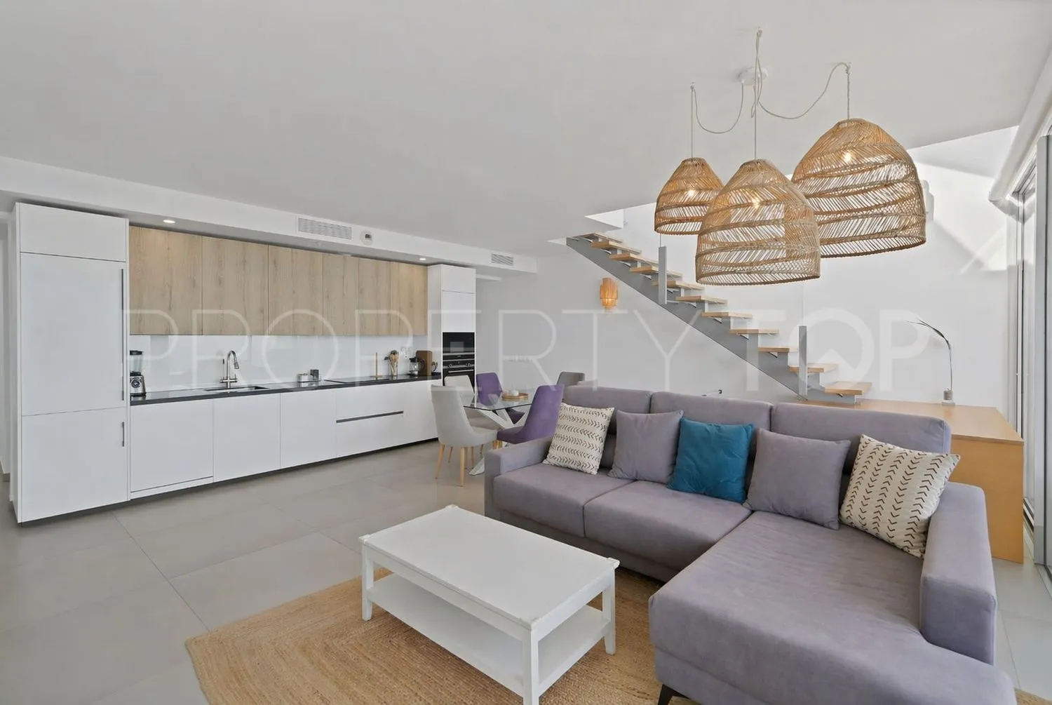 4 bedrooms duplex penthouse in La Capellania for sale