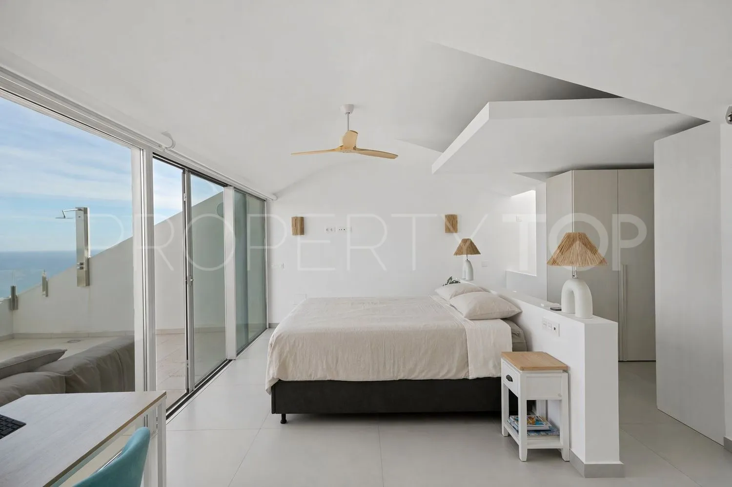 Atico duplex en venta en La Capellania con 4 dormitorios