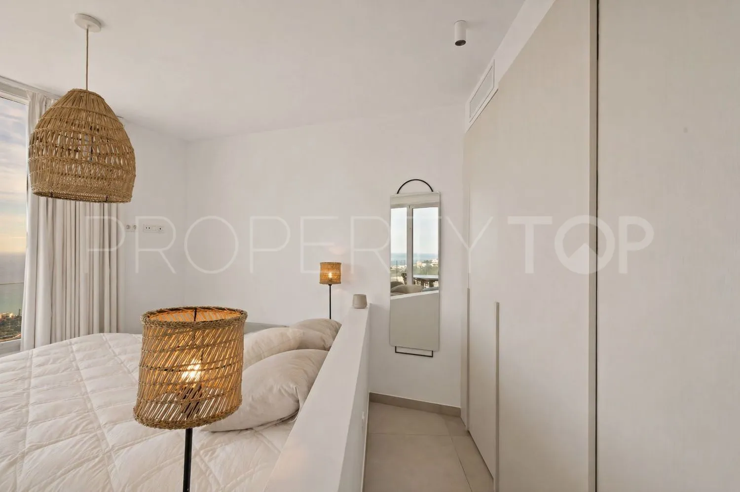 Atico duplex en venta en La Capellania con 4 dormitorios