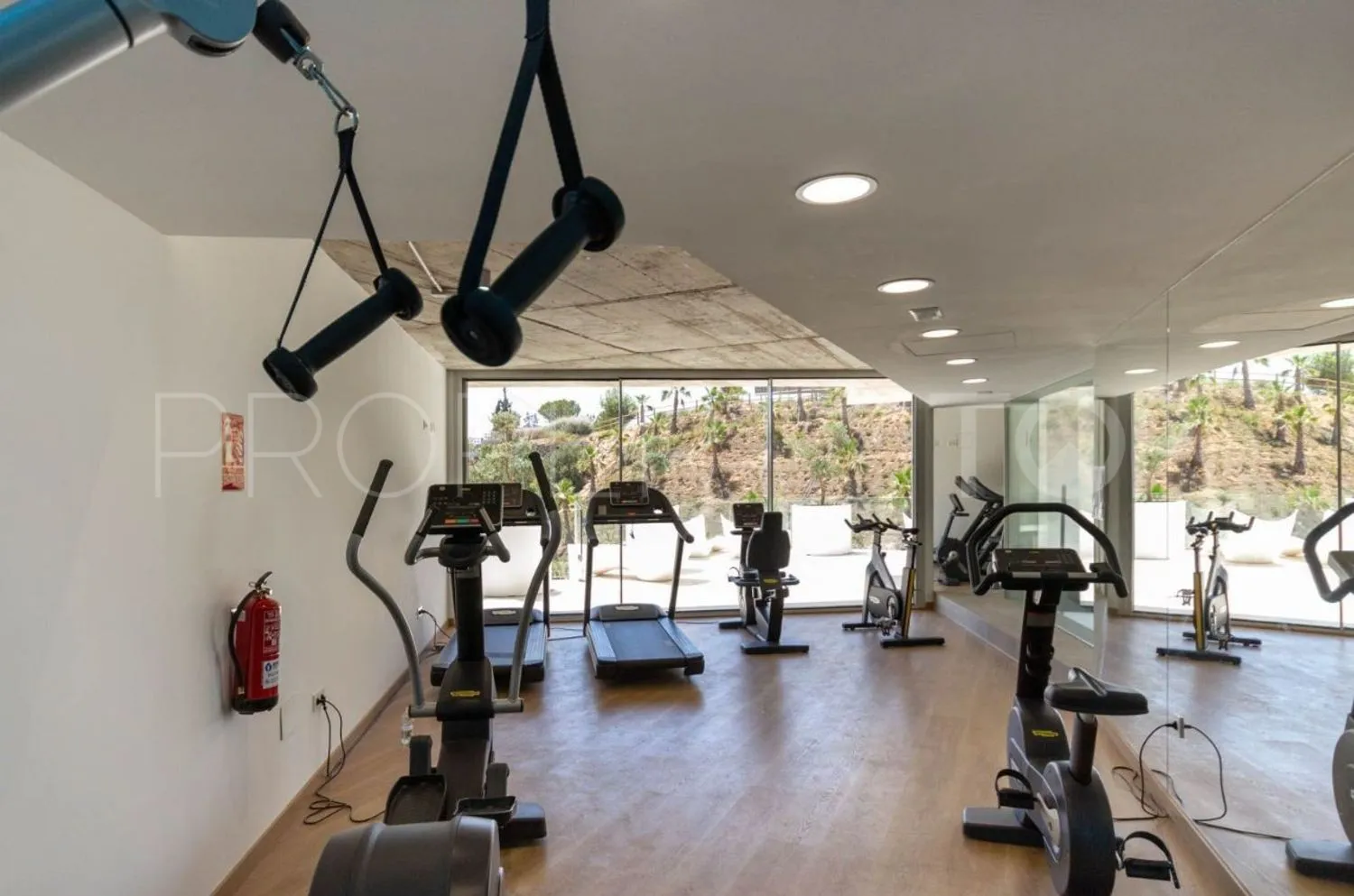 4 bedrooms duplex penthouse in La Capellania for sale