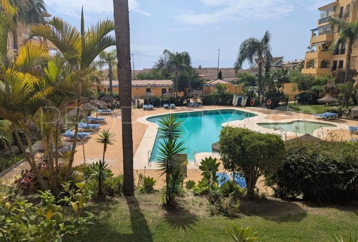 Piso en venta con 3 dormitorios en San Pedro de Alcantara