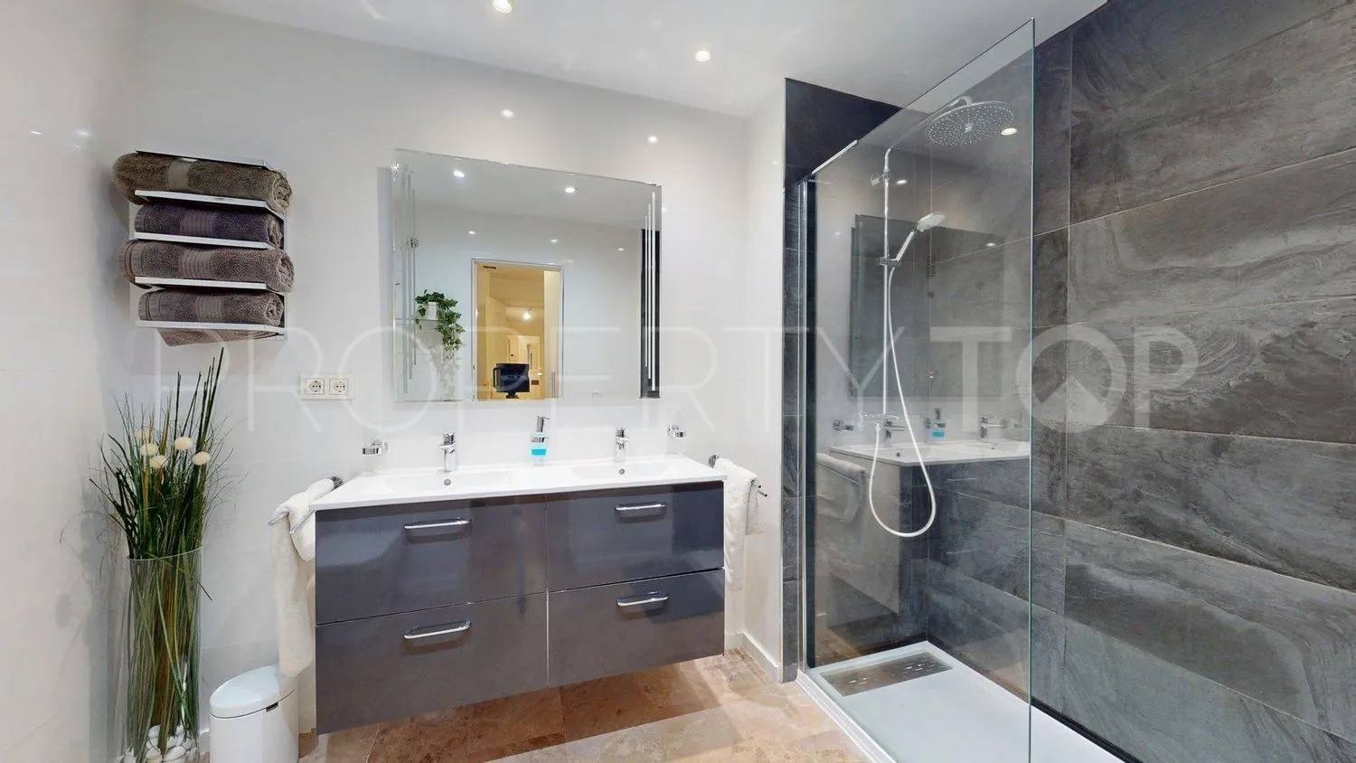Piso en venta con 3 dormitorios en San Pedro de Alcantara