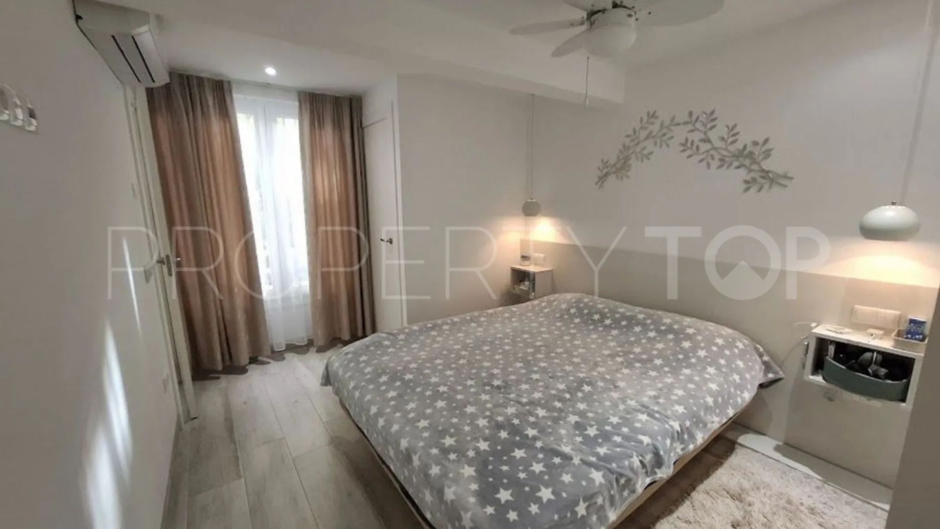 Playa de la Fontanilla, piso en venta