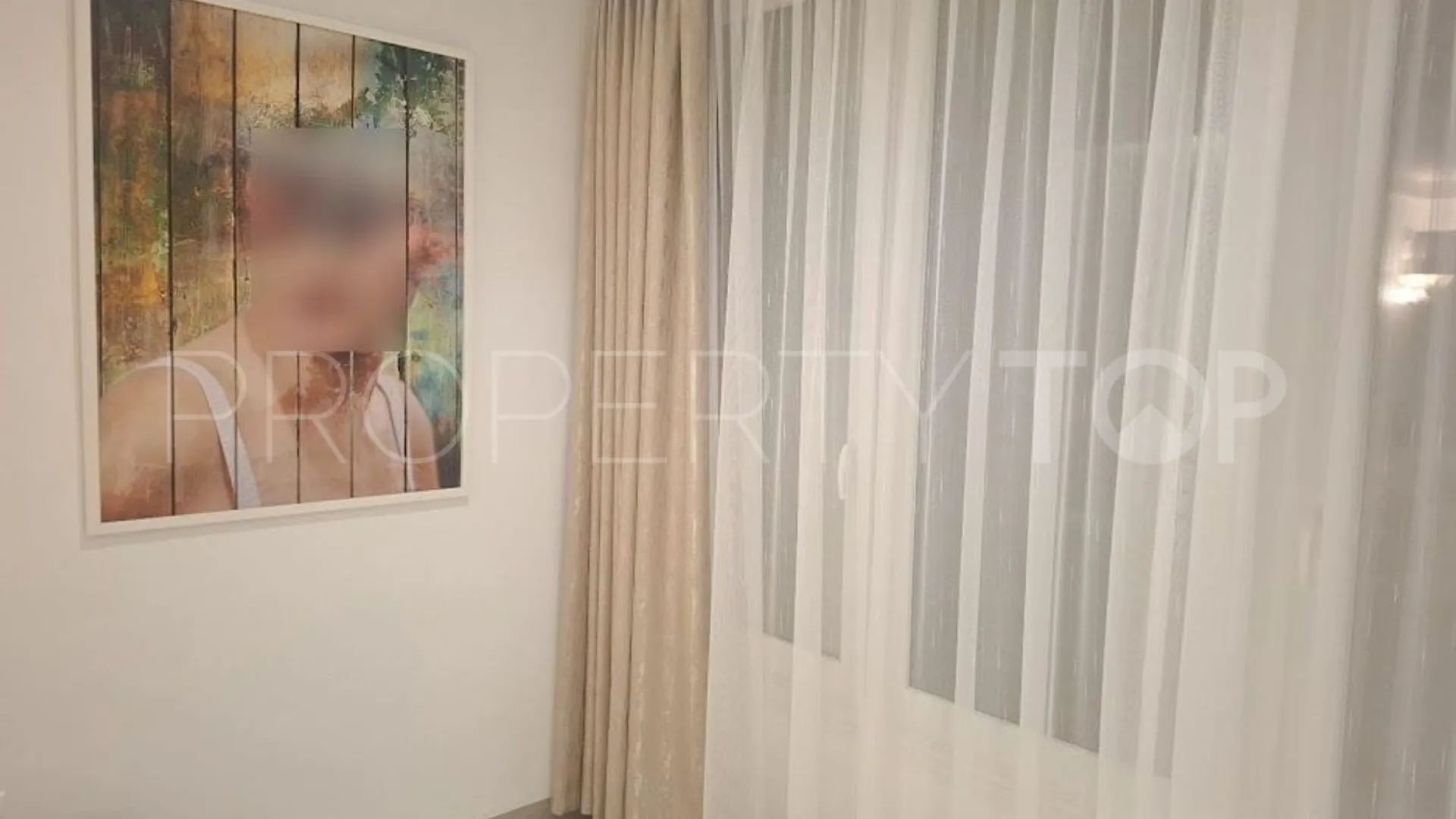 Playa de la Fontanilla, piso en venta