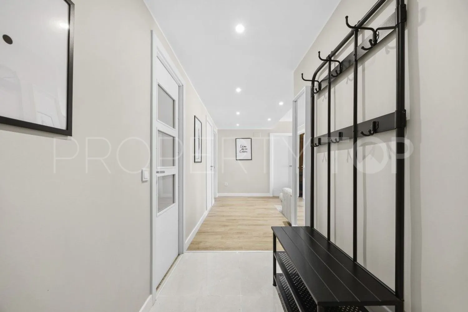 Se vende piso en Torrequebrada con 3 dormitorios