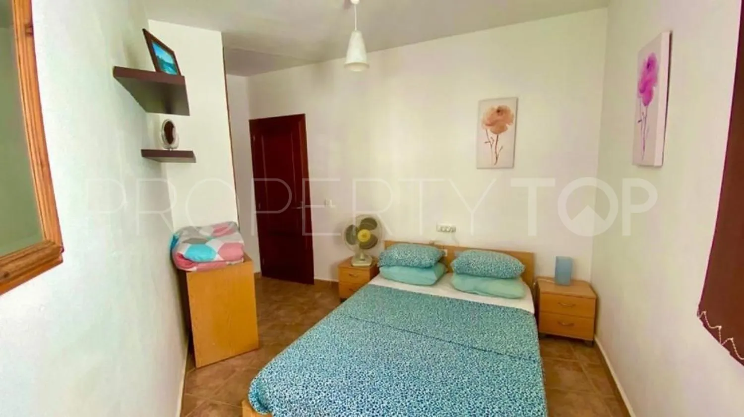 Building for sale in Casarabonela