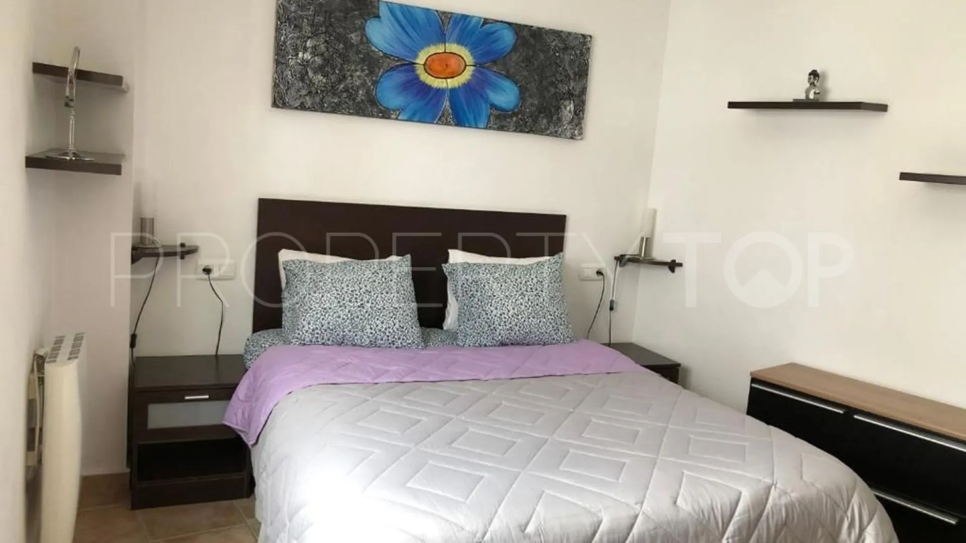Building for sale in Casarabonela