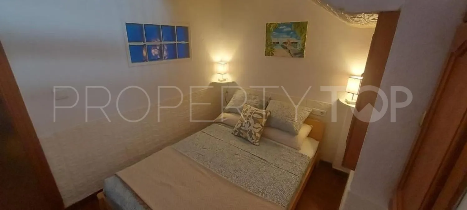 Building for sale in Casarabonela