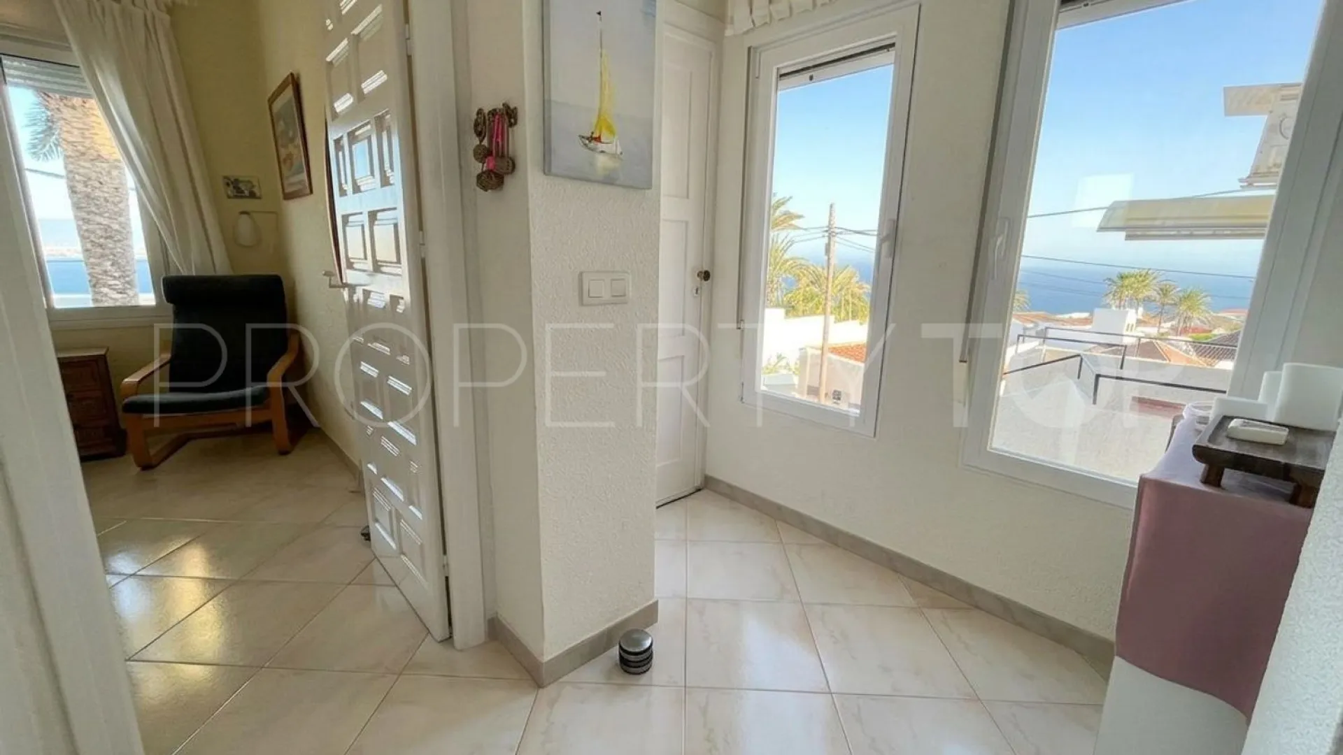Piso con 2 dormitorios a la venta en Velilla - Velilla Taramay