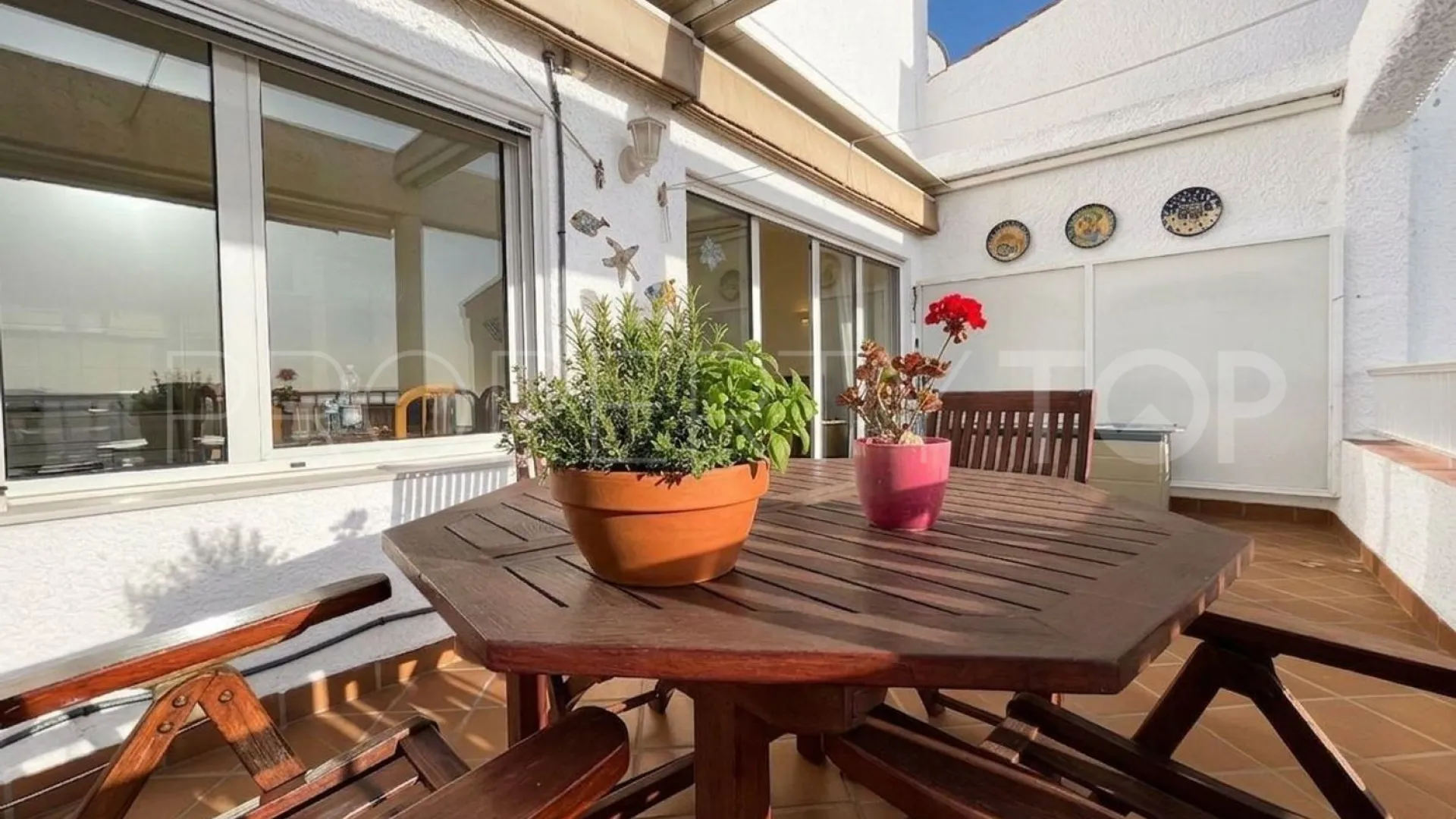 Piso con 2 dormitorios a la venta en Velilla - Velilla Taramay
