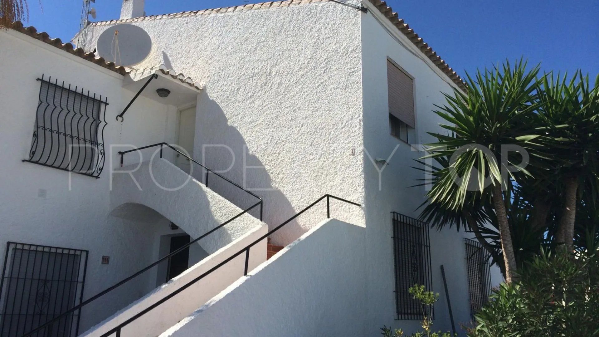 Piso con 2 dormitorios a la venta en Velilla - Velilla Taramay