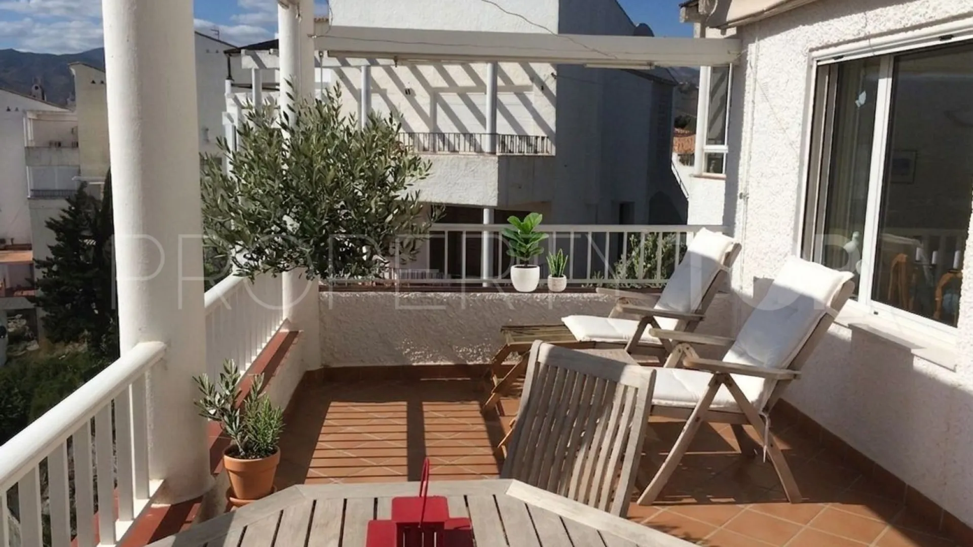 Piso con 2 dormitorios a la venta en Velilla - Velilla Taramay