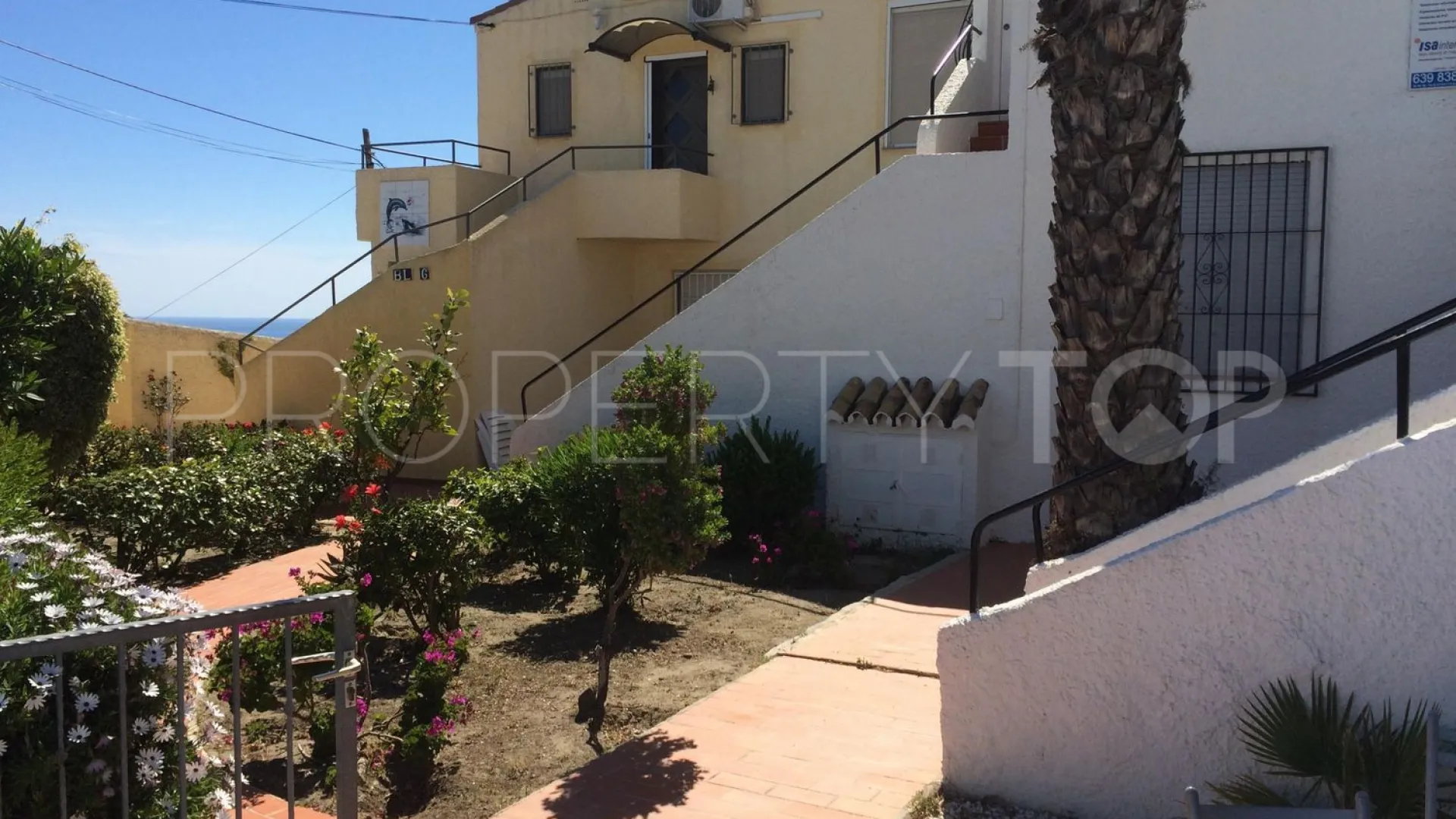 Piso con 2 dormitorios a la venta en Velilla - Velilla Taramay