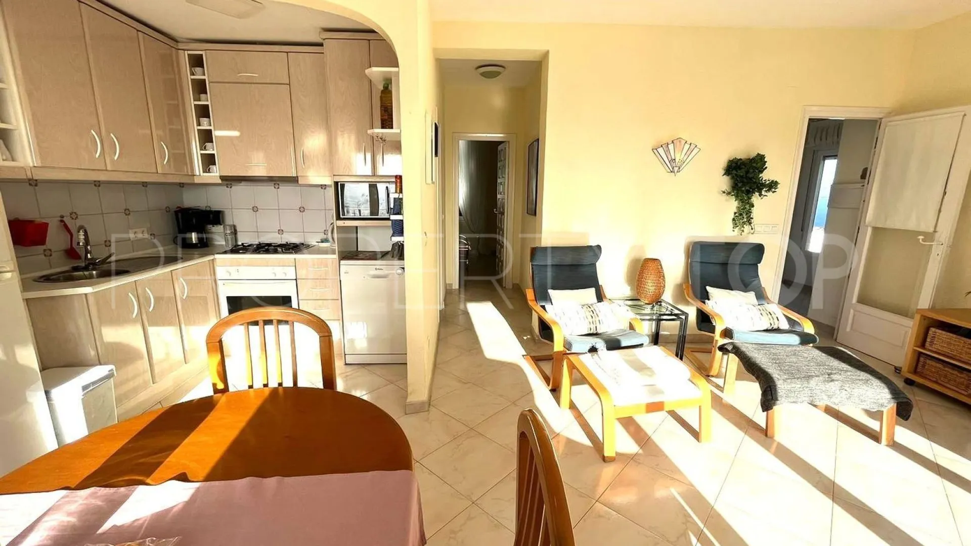Piso con 2 dormitorios a la venta en Velilla - Velilla Taramay