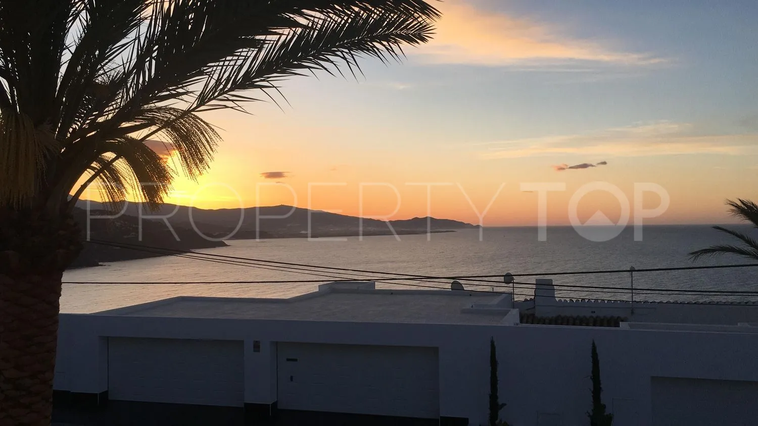Piso con 2 dormitorios a la venta en Velilla - Velilla Taramay