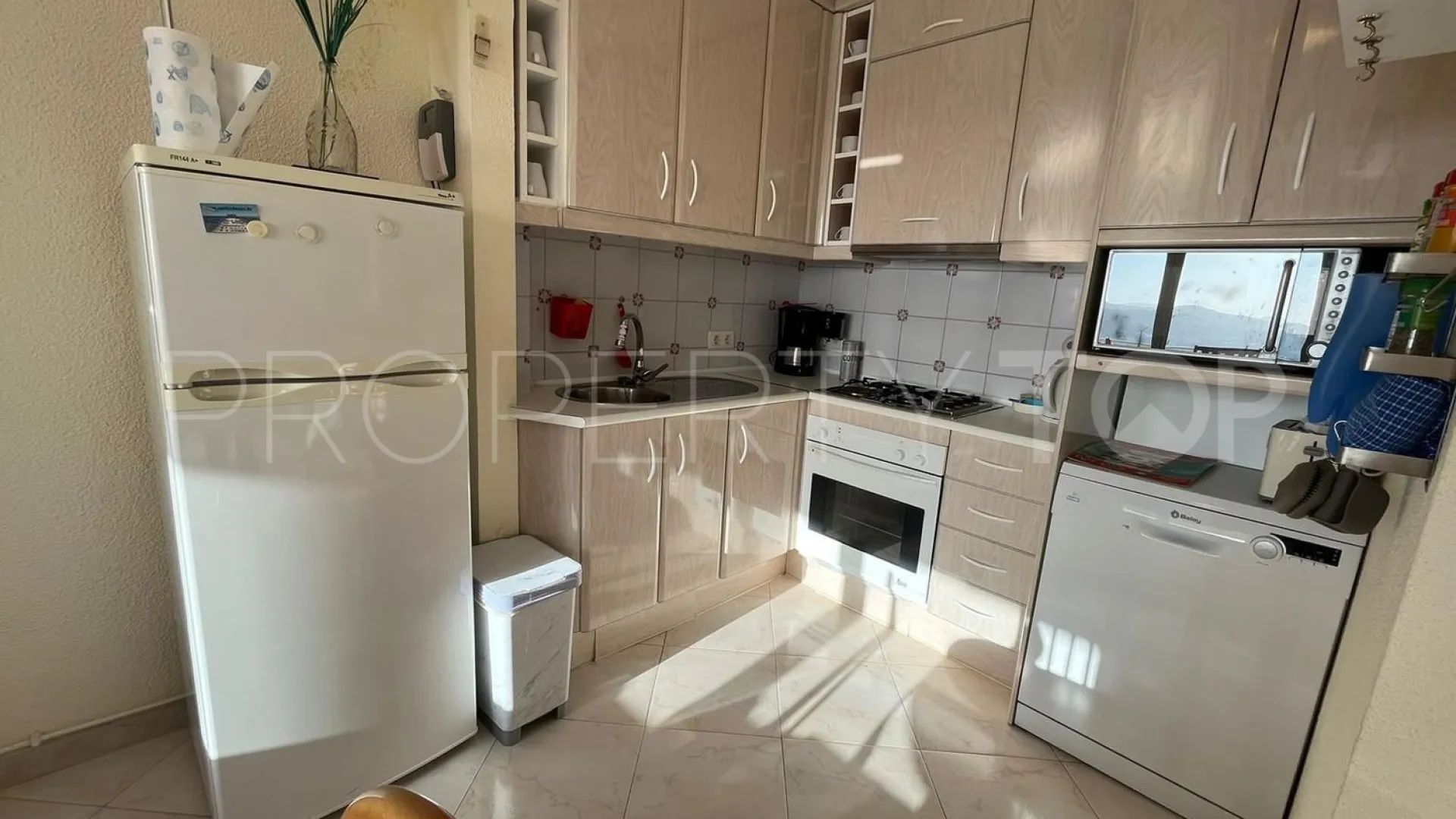 Piso con 2 dormitorios a la venta en Velilla - Velilla Taramay