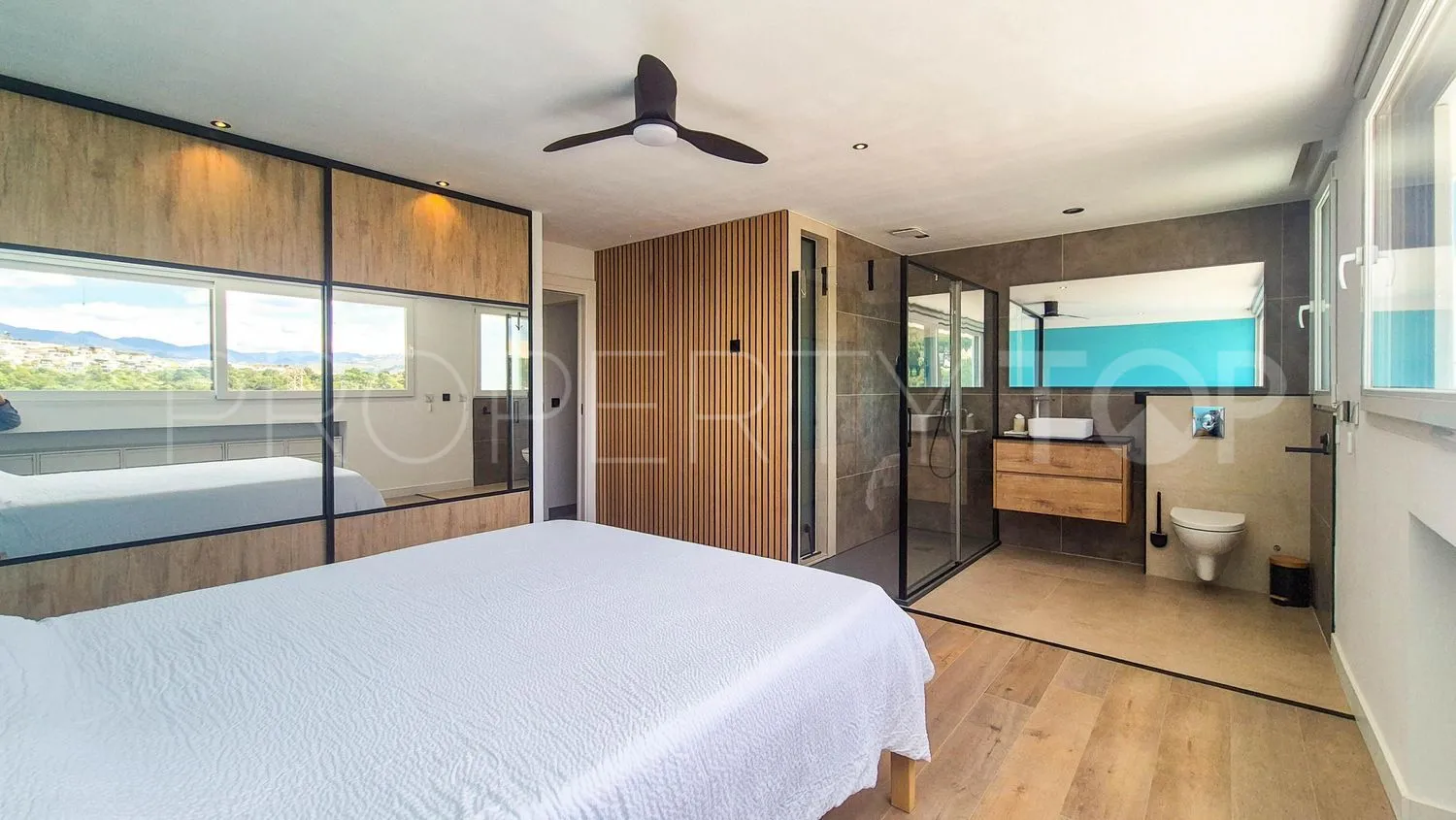 Cala de Mijas 5 bedrooms house for sale