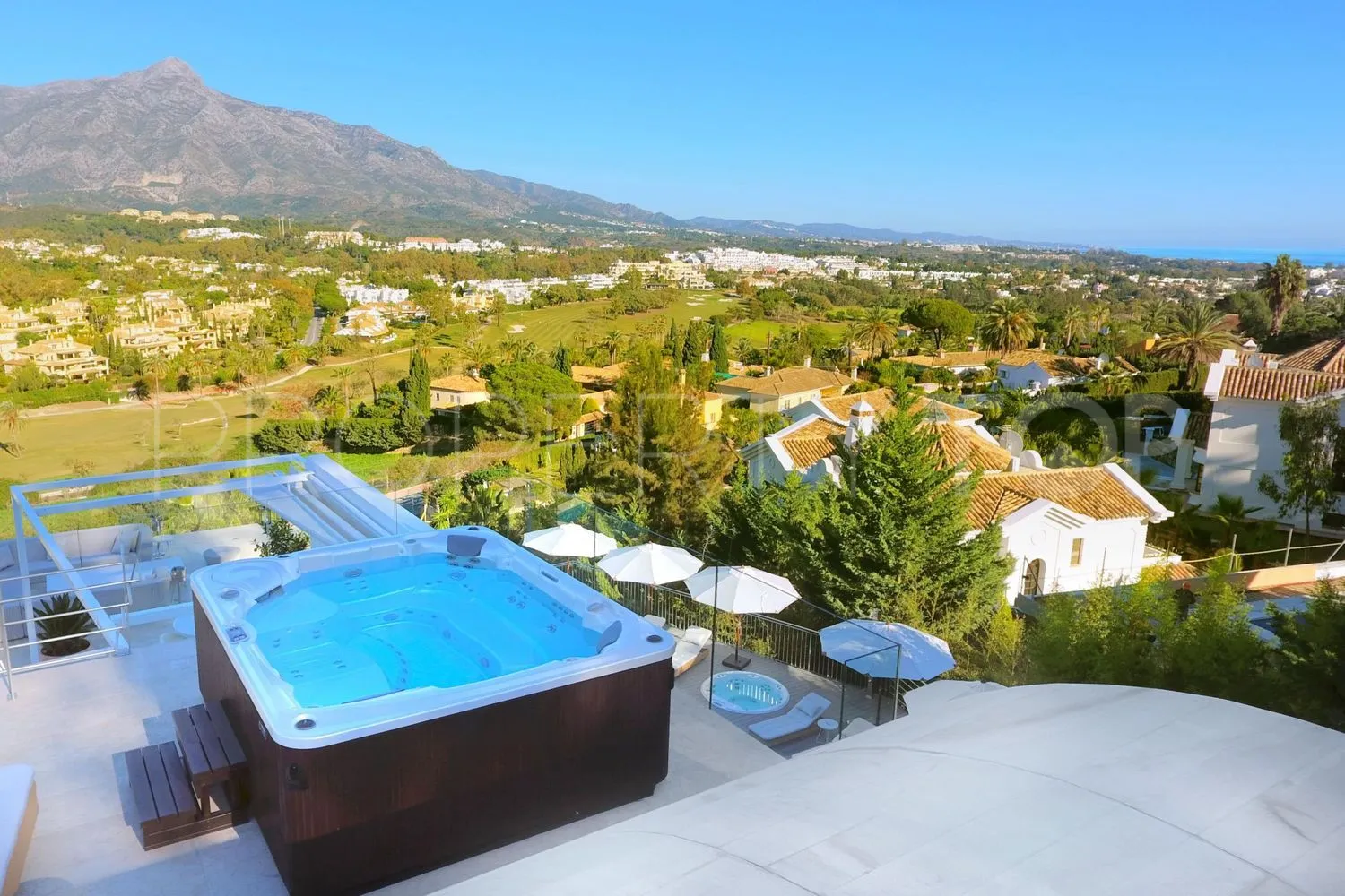 Los Naranjos, casa a la venta con 7 dormitorios