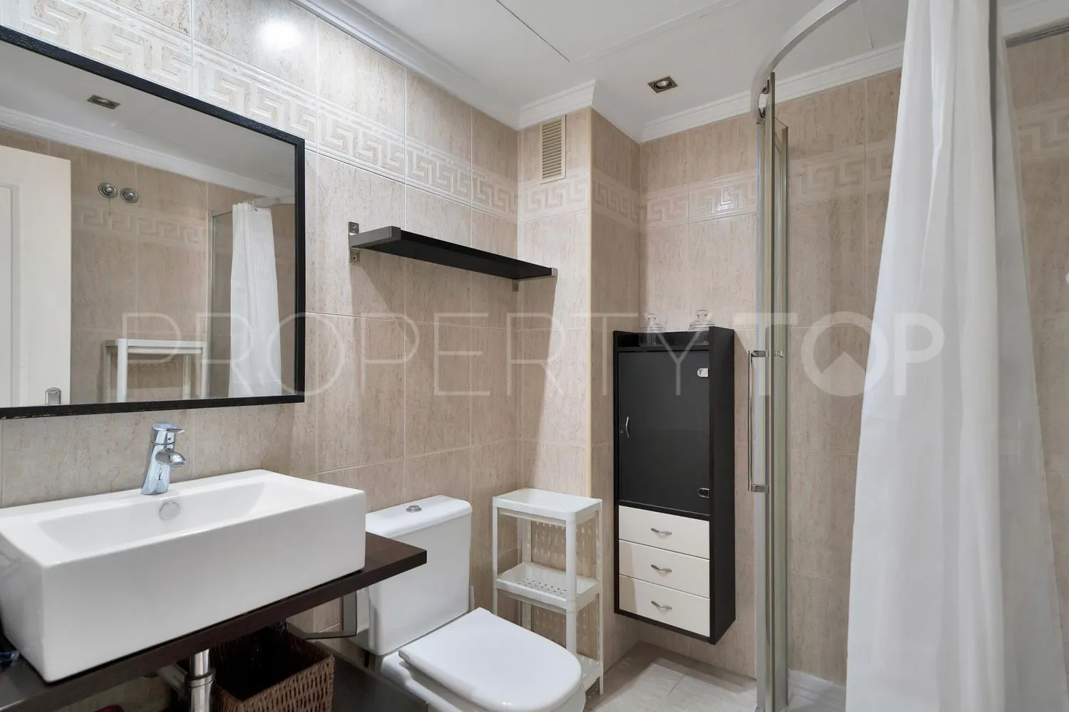 Flat for sale in La Carolina with 3 bedrooms