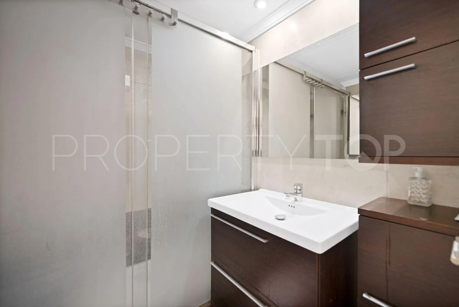 Flat for sale in La Carolina with 3 bedrooms