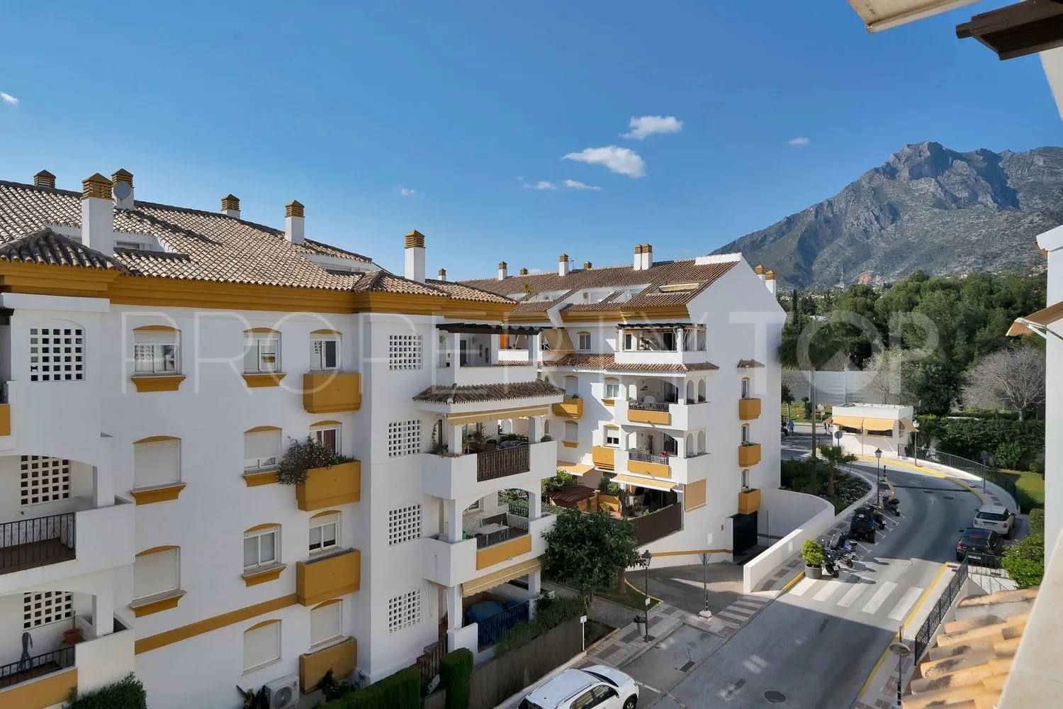 Flat for sale in La Carolina with 3 bedrooms