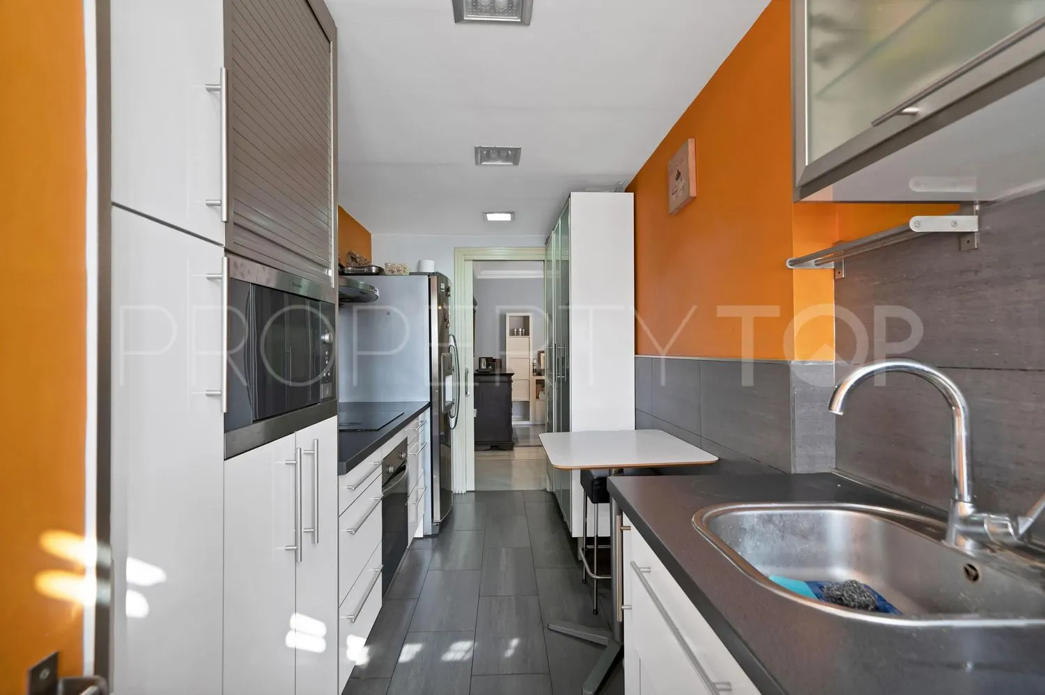 Flat for sale in La Carolina with 3 bedrooms
