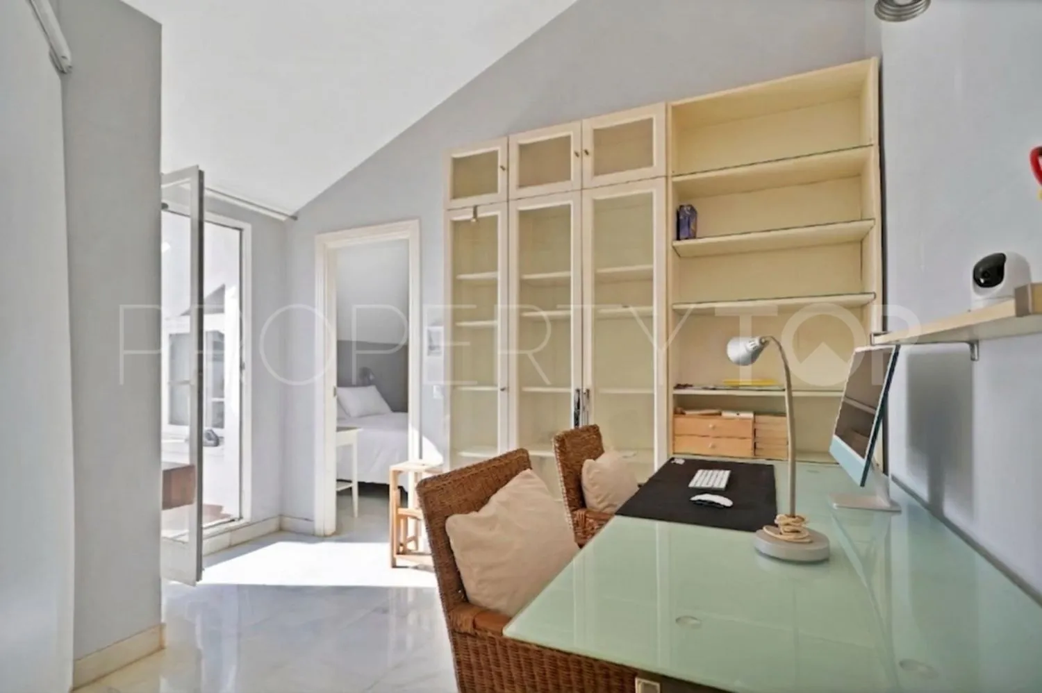 Flat for sale in La Carolina with 3 bedrooms