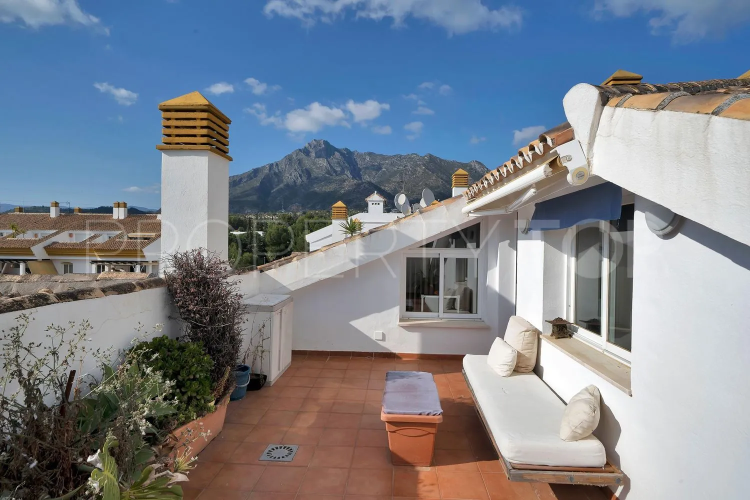 Flat for sale in La Carolina with 3 bedrooms