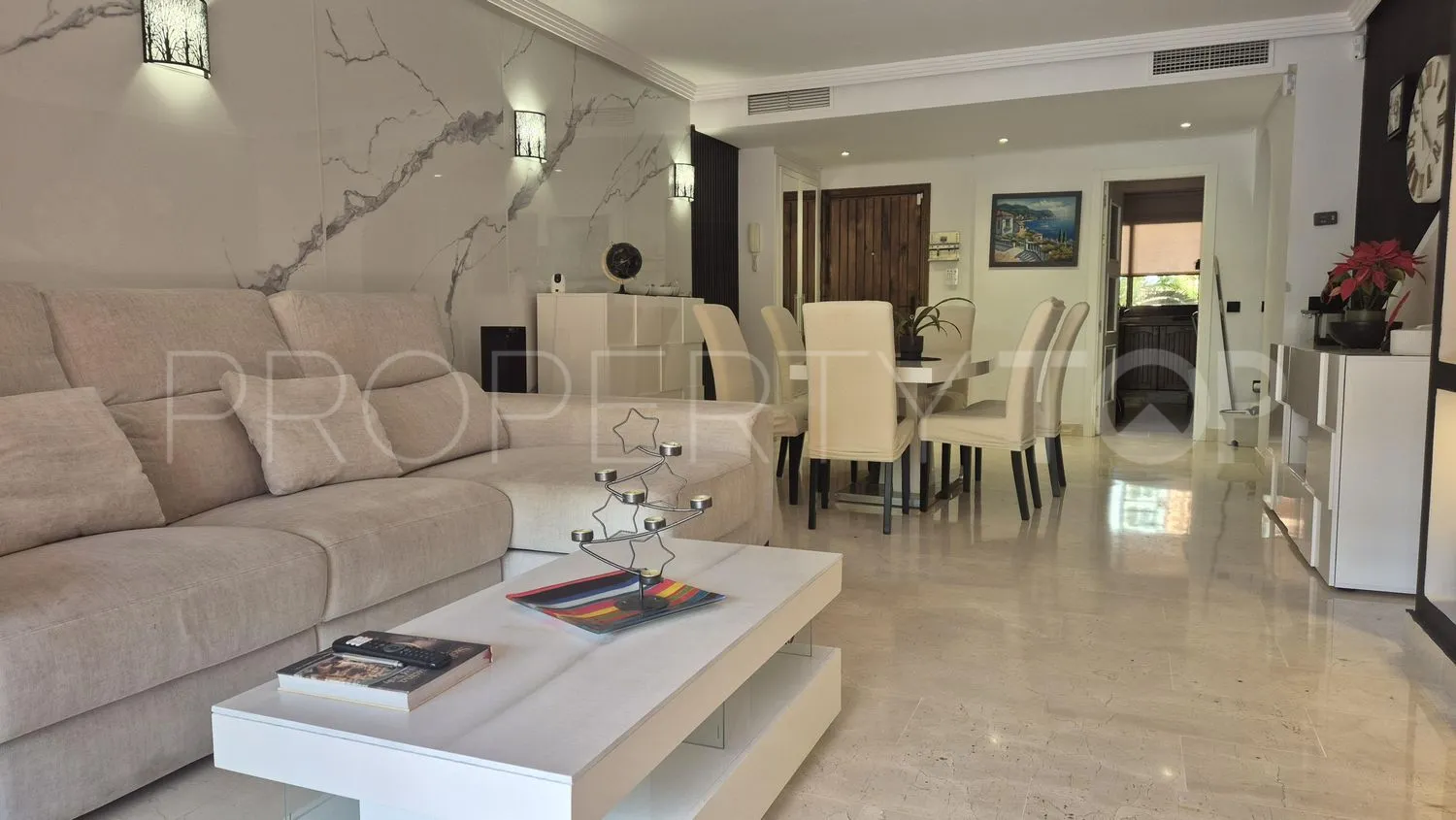 Piso a la venta con 2 dormitorios en Los Flamingos